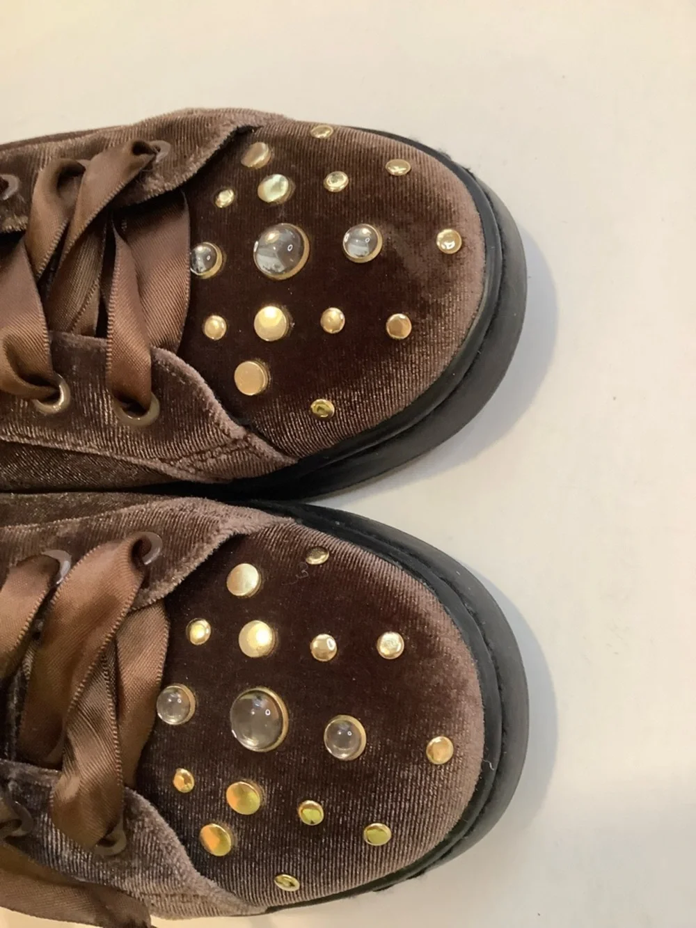 GEOX Respira Brown Velvet Low-Top Studded Sneakers Size 39 - Picture 5 of 12